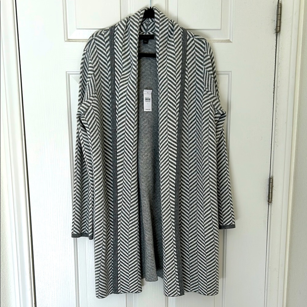 NWT Ann Taylor Gray Chevron Women's Sweater Coat with Pockets! Size: L